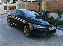 Chrysler 200